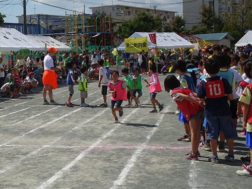 小学生バトンリレー